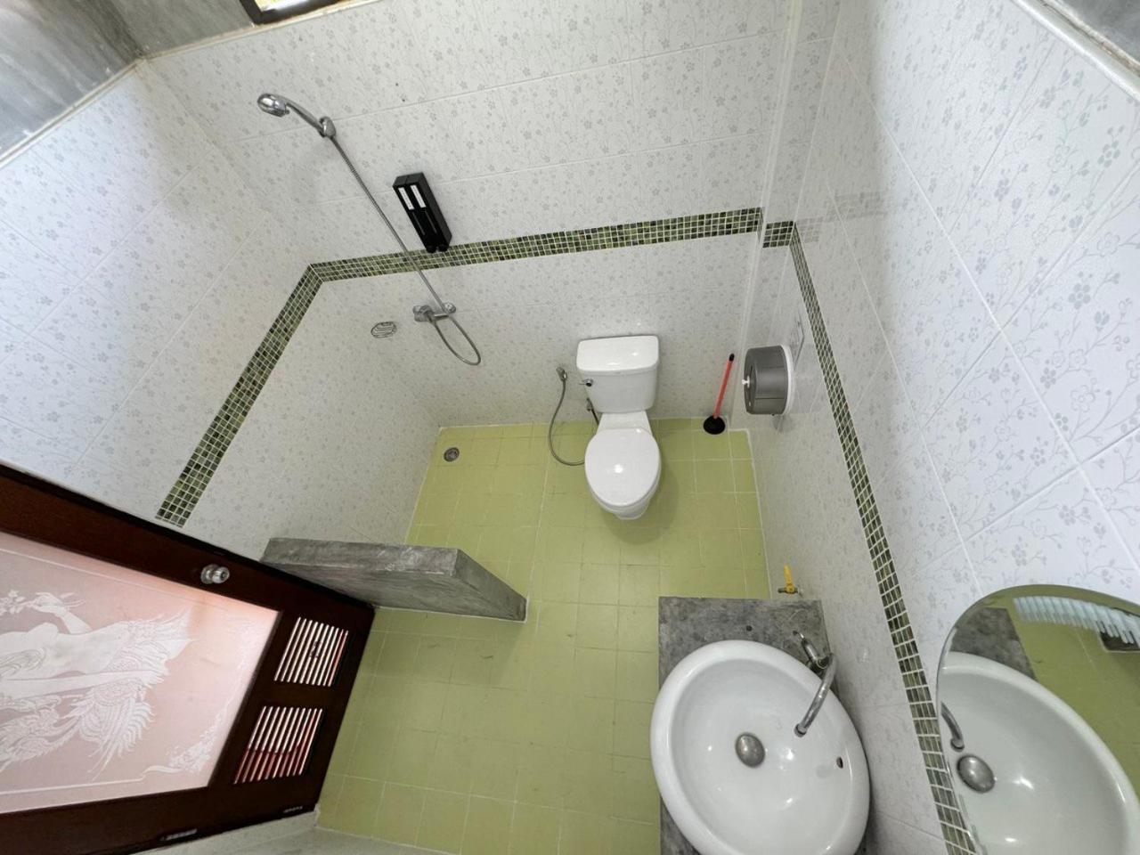 Propaganda Hostel Пханган Экстерьер фото